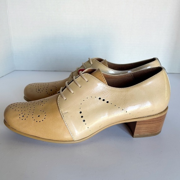 NWT Wonders women’s oxfords made in Spain - Picture 2 of 7